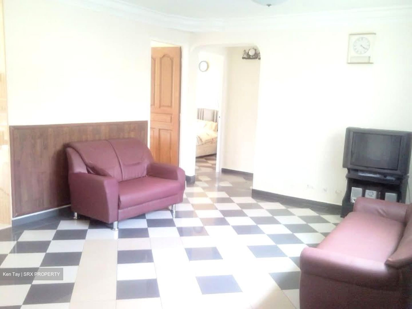 Blk 246 Serangoon Avenue 3 (Serangoon), HDB 4 Rooms #594685741